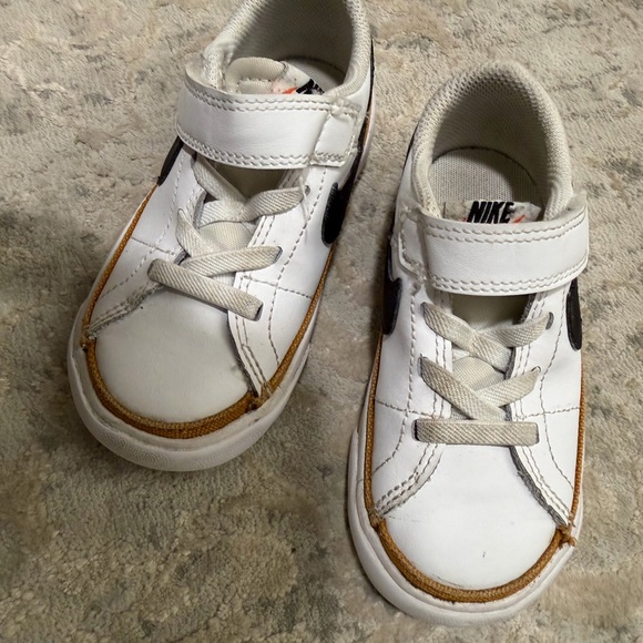 Nike Court Legacy Sneakers - 8C - Picture 8 of 8